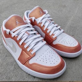 Angelus Pearlescent Leather Paint  1oz - Rose Gold- #456