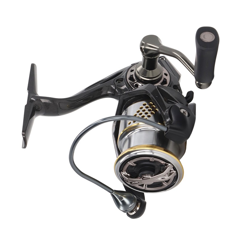 Fishing Reel Lightweight Powerful Large Capacity Carbon Spinning Reel for