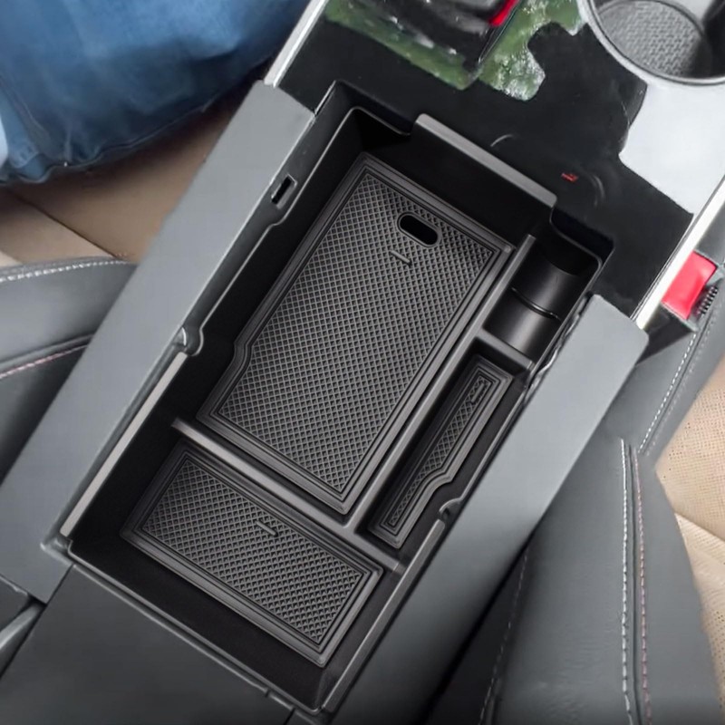 EDBETOS 2025 Equinox Center Console Organizer Compatible with Chevy Equinox
