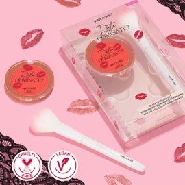 wet n wild Date Or Dominate Blush And Brush Set