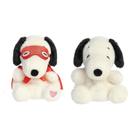 Aurora Peanuts 2 Piece Palm Pals Bundle, Snoopy and Kissing Bandit 5 Inch