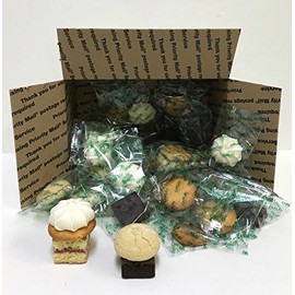 Assortment 20 (30 Single Snacks. Every piece is individually packed: 6 Meringues, 6 Butter Cookies L888