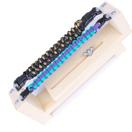 West Coast Paracord Jig Bracelet Maker 550lb Parachute Cord, Wristband Maker - Pack of 6 Parachute Cords and 6 Buckles - Paracord Braiding Weaving DIY Craft Tool Kit - Heavy Duty Buckles (Solid)