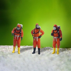 Perfeclan 3 Pieces Standing Firefighter Figure Model Tiny People Resin Miniature Man DIY Scene Fairy Gardens Train Station Layout, 2cm orange