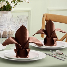 VACVELT 24 Pack Chocolate Brown Satin Napkins 17x17 Inch Wedding Napkins, Scalloped Elegant Dinner Napkins Square Table Napkins Decor, Silky Satin Cloth Napkins for Restaurant Banquet Graduation Party