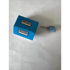 Clarostat 5K ohm 1/2W  Linear Potentiometer Clarostat 392C35K RV6NAYSD502A39