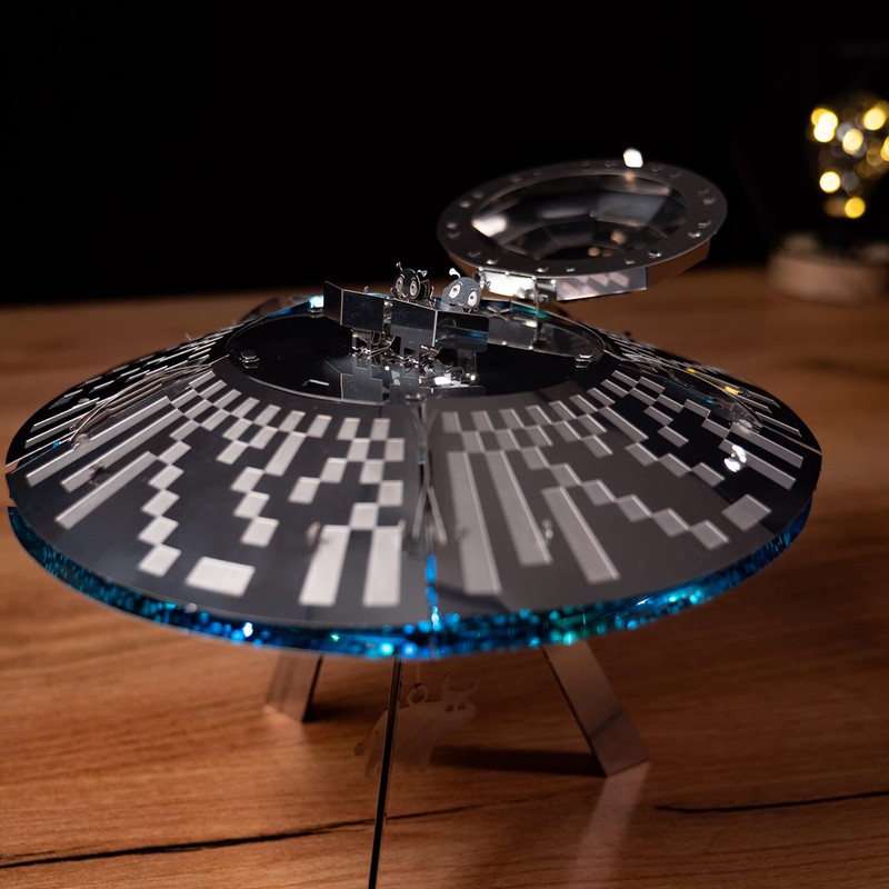 METAL-TIME UFO Model, Unidentified Flying Object Metal DIY Model Kit,