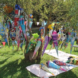 com-four® 2 x Plastic School Cone Tip Protectors – Round Protective Cap for School Bag – School Cone Tip Diameter 2 cm to Protect the Sugar Bag – Transparent Attachment Tip (Pack of 2 – Round)