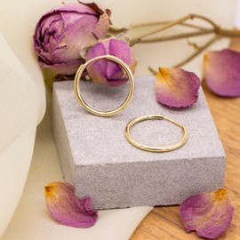 Carissima Gold Women's 9 ct Yellow Gold 22 mm Polished Hoop Endless Hoop Earrings