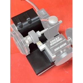 JIGMA Mini 4WD Jig Tools Eagle Racing MINI4-MF01V4 Dust Cover, Screw-less, Snap-on Type Tire Setter