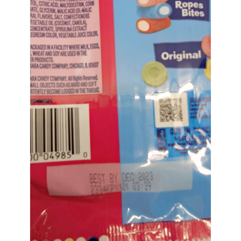 SweeTARTS Ropes Collision Watermelon Berry 2 Flavs In 1***