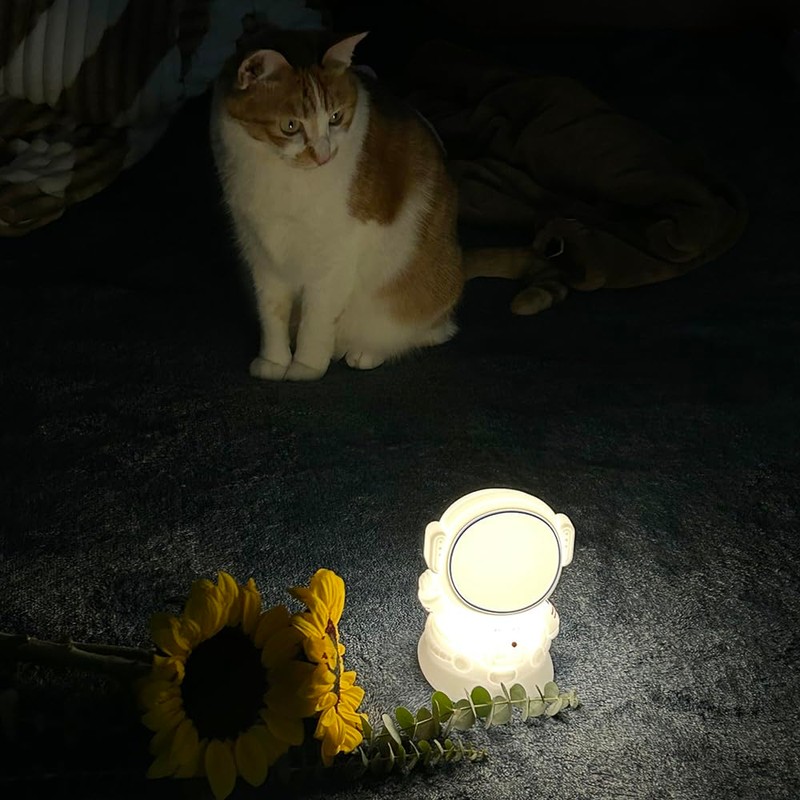 ANJOGIFT LED Night Light Cute 7Color Shift Astronaut Night Light