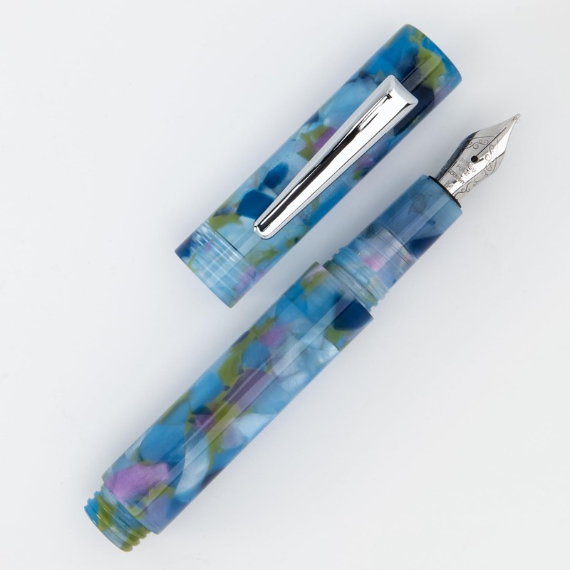 Monteverde MVP Fountain Pen Blue Squares - Stub Nib -