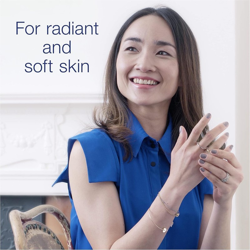 Dove Nourishing Hand Cream for Dry Skin 75ml | Pick