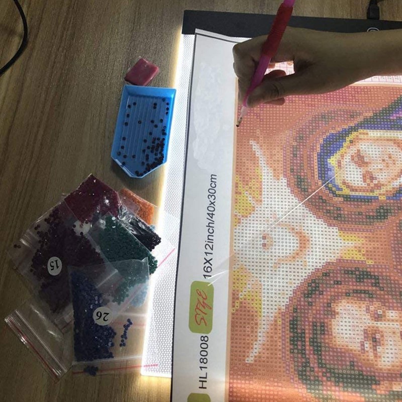 Qcwwy Portable A5 LED Copy Board Light Tracking Box 3.5W