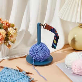 UNICRAFTALE 1pc Portable Wrist Yarn Holder Blue Crochet Holder Travel Yarn Holder Wrist Yarn Holder for Crocheting Acrylic Yarn Ball Holder for Crocheting Supplies Gift for Knitting Lover