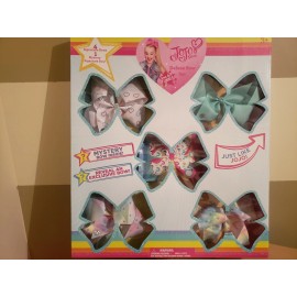 JoJo Siwa Rare Find. Young JoJo Siwa Deluxe 5 Bow Set.  4 Signature Bows & 1 Mystery Bow.