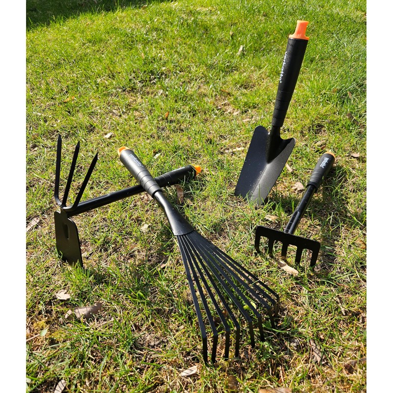 Mivos Double Hoe for the Garden with Triangle Steel –