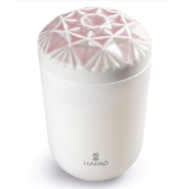 LLADRÓ Echoes of Nature Candle. I Love You, Mom Scent. Porcelain Candle.