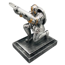 ThreeH Executive Knight Pen Holder with Pen Resin Soldier Ornament with Shield Armor Pen Stand Office Stationery Decoration