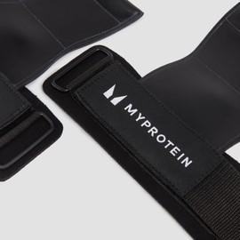 Myprotein Heavy-Duty Lifting Grips – Padded Wrist Support for Strength Training – Non-Slip, Adjustable Straps for Maximum Grip & Forearm Strength – Ideal for Powerlifting & Bodybuilding