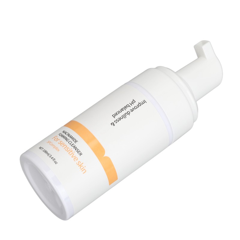 Niacinamide Facial Cleanser Deep Cleansing Brightening Whitening Vitamin C Foaming