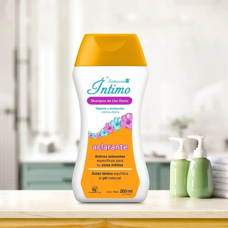 Lomecan Shampoo Íntimo Aclarante. Botella con 200ml