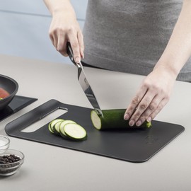 Zeal Straight to Pan” Slim Kitchen Chopping Board-Large (13”/34cm), Black, 33.5 x 22.5 x 2 cm
