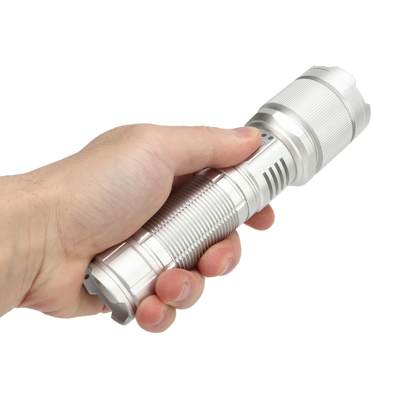 Rechargeable LED Flashlight High Luminous Flux 8000LM Telescopic Zoom Handheld