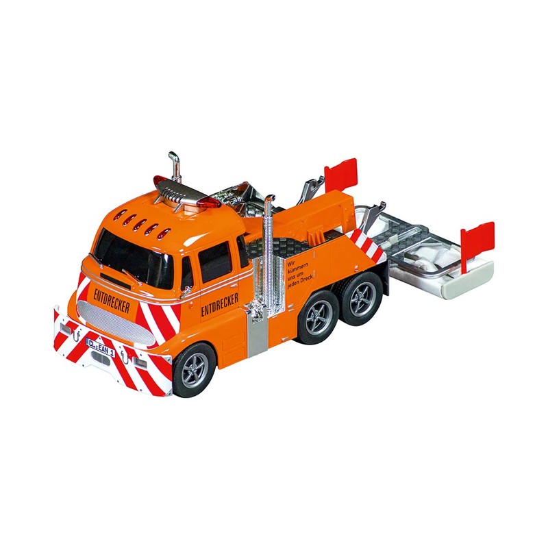 Carrera Digital 132 Track Cleaning Truck, 31094