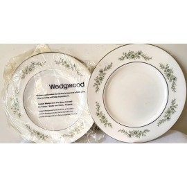 WEDGWOOD WESTBURY PATTERN 8 1/4 "DIA SALAD PLATE NEW!