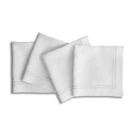 Solino Home White Linen Napkins Set of 4-100% Pure Linen Double Hemstitch Dinner Napkins 20 x 20 Inch for Winter, Christmas, Holiday, New Year - Handcrafted and Machine Washable