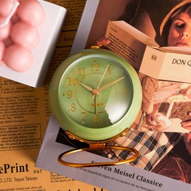rjuwurv Metal Desk Clock, Retro Bedroom Table Vintage Analog Alarm Clock, Silent Non-Ticking Gold Clock, Bedside Décor(Olive-Green)