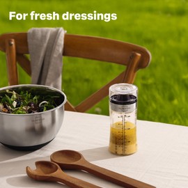 SILBERTHAL Glass Salad Dressing Shaker 300ml with Printed Recipes