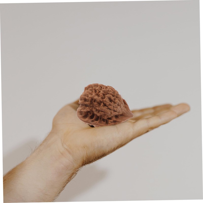 KOMBIUDA 2pcs Walnut Hand Massage Balls for Acupressure Therapy and