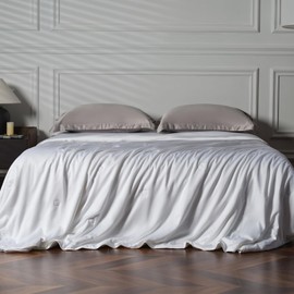 EP Mode Mulberry Silk Filled Quilt with 100% Viscose from Bamboo Fabric, Natural Lightweighted Cooling Comforter (White, Twin 68” X 88”)