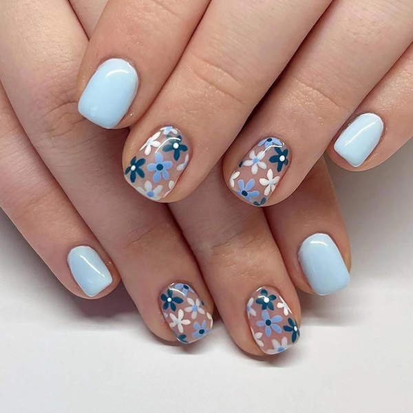 24Pcs Press On Nails Short Square Fake Nails Blue Flower