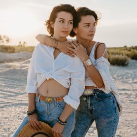 UTOWO Rodeo Western-Longhorn-Bull Cowboy-Belt for Women-Men Bull-Floral-Embossed PU-Leather Cowgirl Waist Belt for Jeans