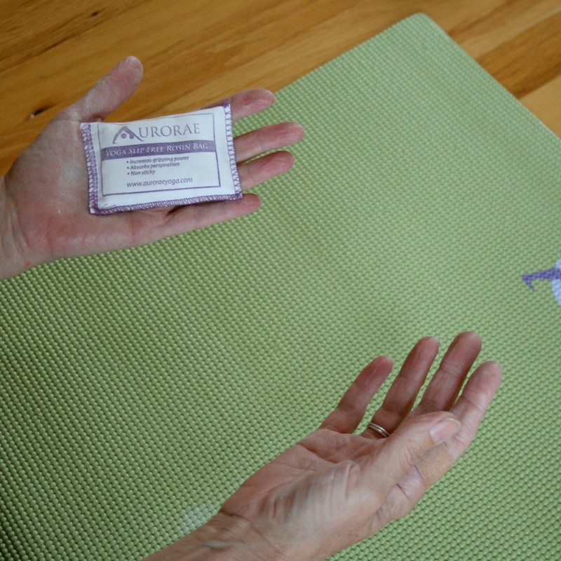 Aurorae Yoga Non Slip Rosin Bag. Keeps hands dry and