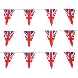 TRIXES 8M Triangle Flags Union Jack Bunting – Outdoor and Indoor Party Decorations – UK themed Banner