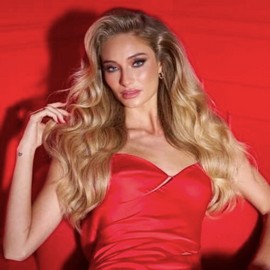 SexyHair Big Spray & Play Harder Hairspray Travel Size, 1.5 Oz ( dented)