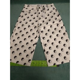 rue21 NEW Rue21 White Yin Yang Pattern Skate Jeans High Rise Women's Size 8 MSRP $45