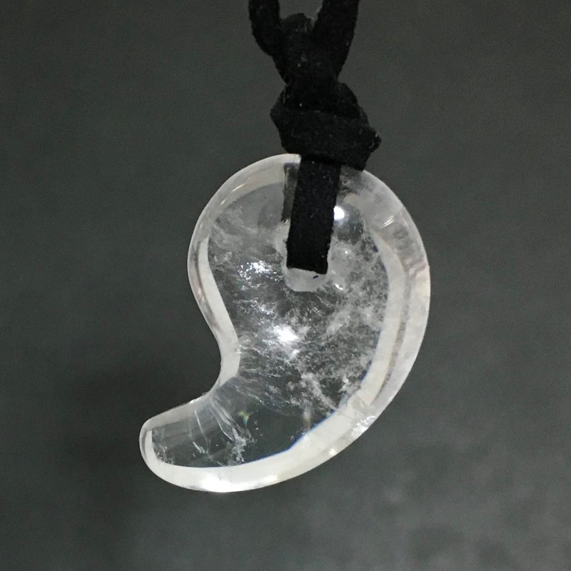 [NeoVenus] Natural Stone Magatama Necklace, Crystal, Quartz, 1 Piece