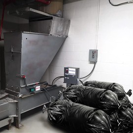 Aluf Plastics 32" Tubing 4 MIL Black Compactor Bags With 3" Core Rolls - 32 Inch x 244 Feet - For Contractor, Industrial, Healthcare, & Municipal