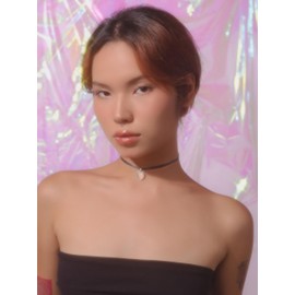 OJERRY Dainty Kawaii Black Hologram Heart Pendant Choker Mermaidcore Necklace Jewelry for Women, Simple Ocean Beach Necklaces Accessories Romantic Gifts for Women Trendy Stuff