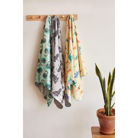 Bibu Antimicrobial Microfibre Towel with 20% Recycled Plastic Bottles, Grey, 130 x 75 cm