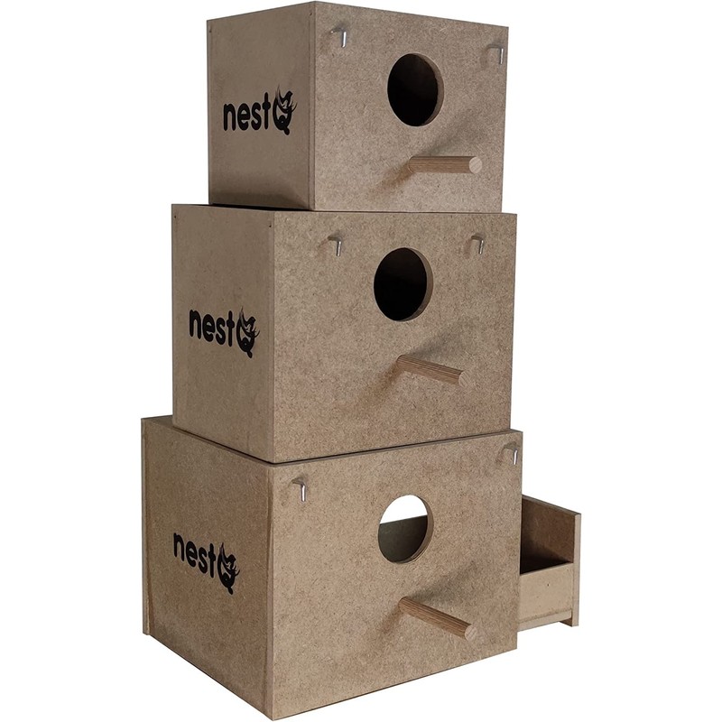 Budgie Nest with Shavings for the Bed, Wooden Bird House