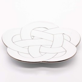 24to3 478380 Nishitomi Pottery Arita Ware Plate, Tansei Kiln Platter, Plate, Approx. 8.7 inches (22 cm), Plum Knot Platinum, Christmas, New Year, Dinnerware, Made in Japan