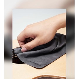 Slowhand Microfiber Guitar Cleaning Cloth – Ultra-Soft 0.1DTEX Lint-Free Fabric, Seamless Edges, Washable & Durable, Universal Fit