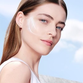Lancôme UV Expert Aqua Gel - Protector Solar Facial SPF 50, Textura Ligera e Invisible, Acabado Mate, Primer Hidratante, Contra Agresores Urbanos, Tod